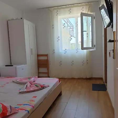 5 Guest house 3*
